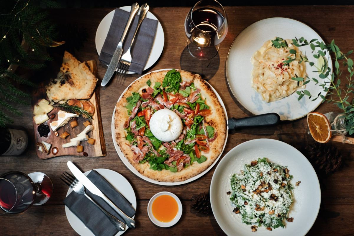 Pizza 4P’s – Nhà hàng pizza phong cách Ý – Nhật gần Vinhomes Grand Park